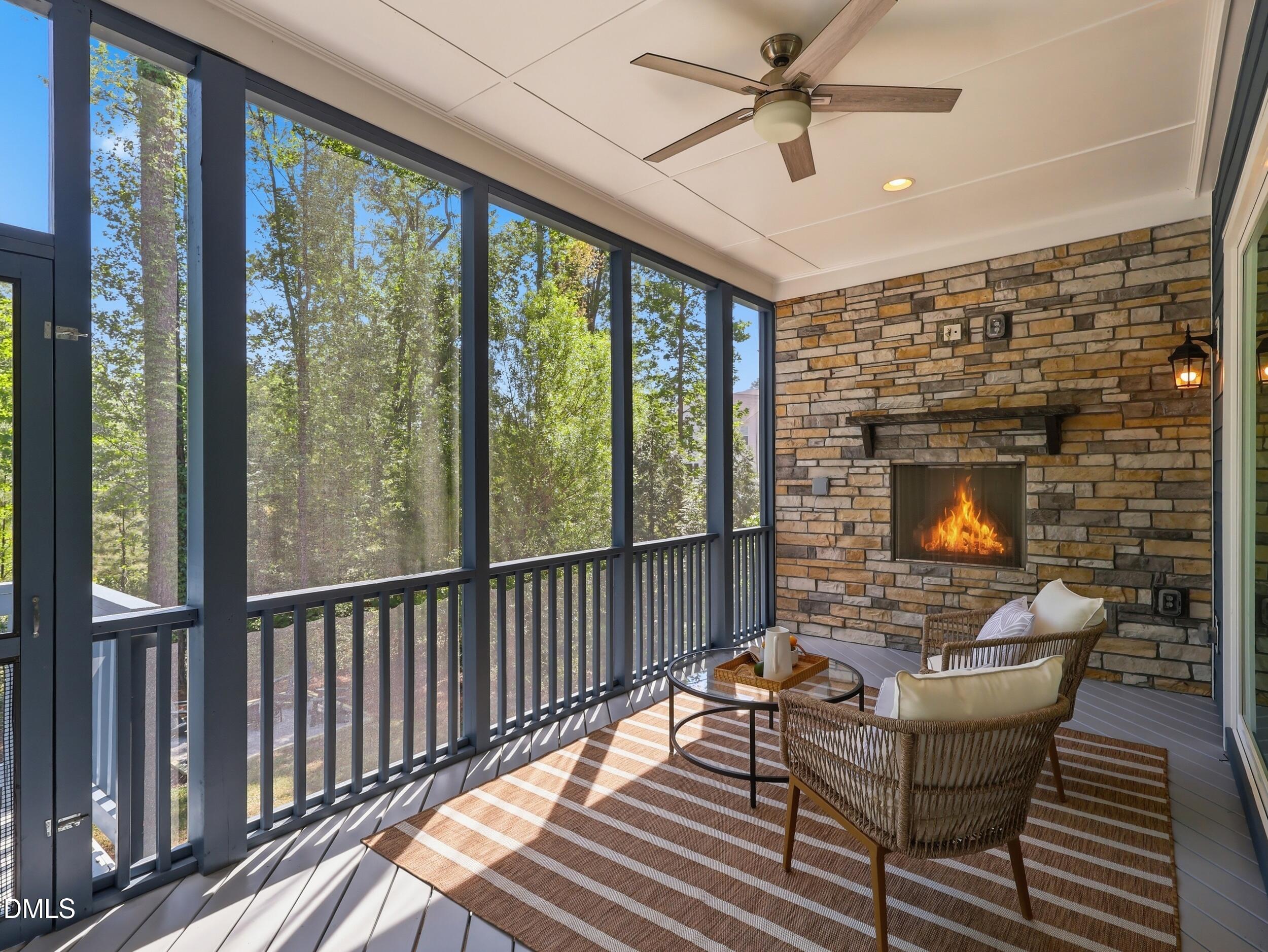 2737 Willow Rock Lane