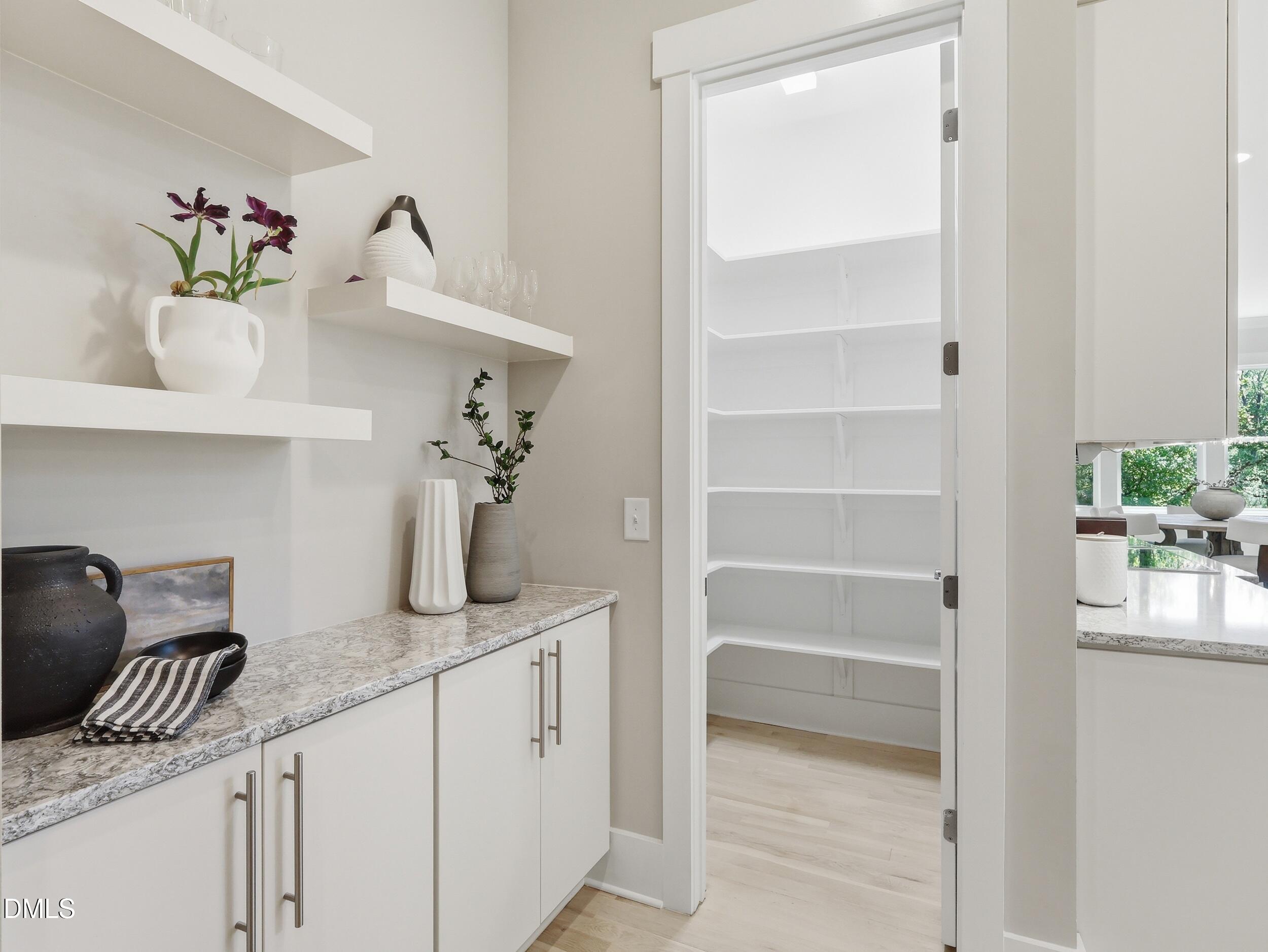 2737 Willow Rock Lane