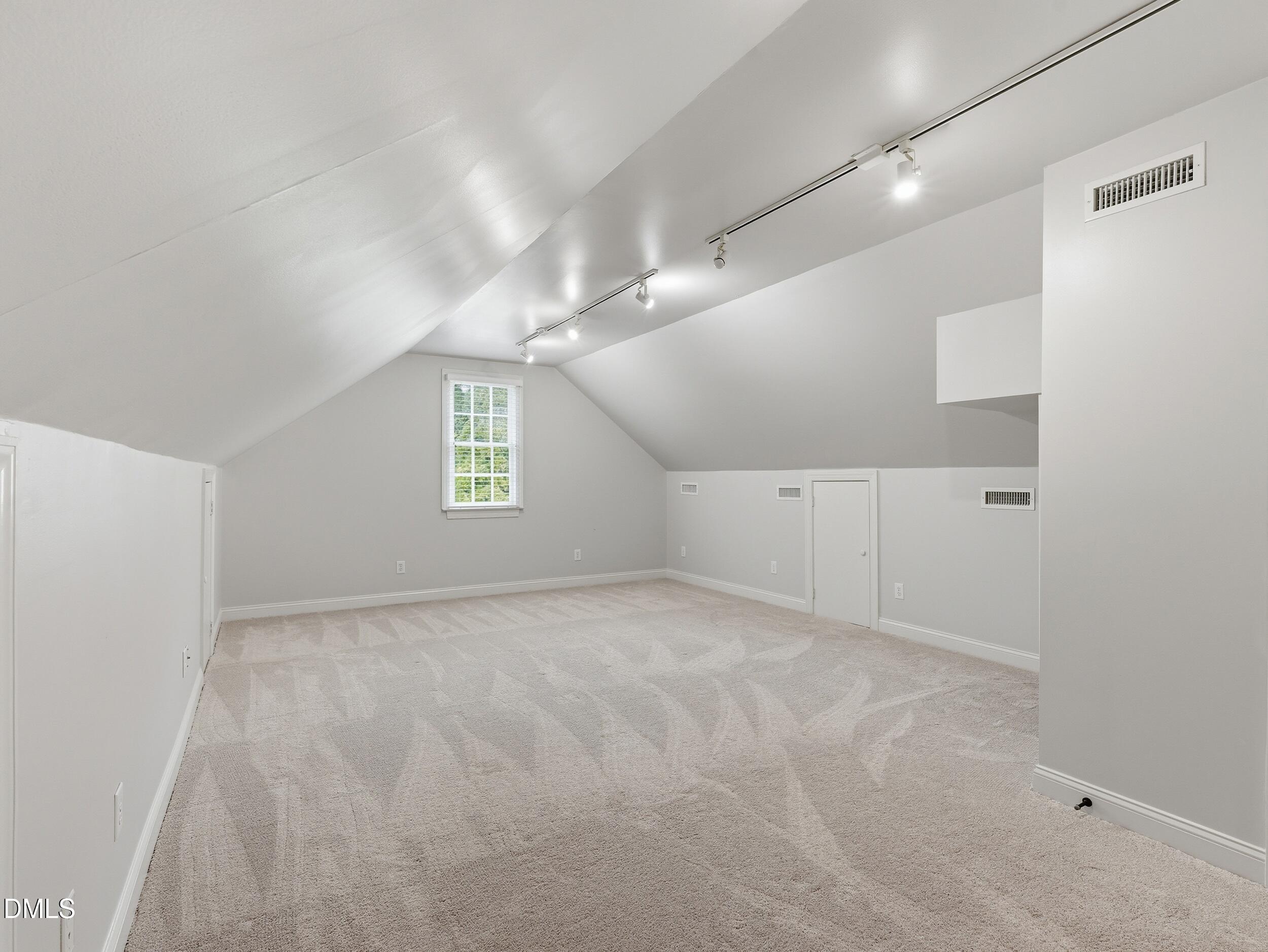 105 Bronzewood Court