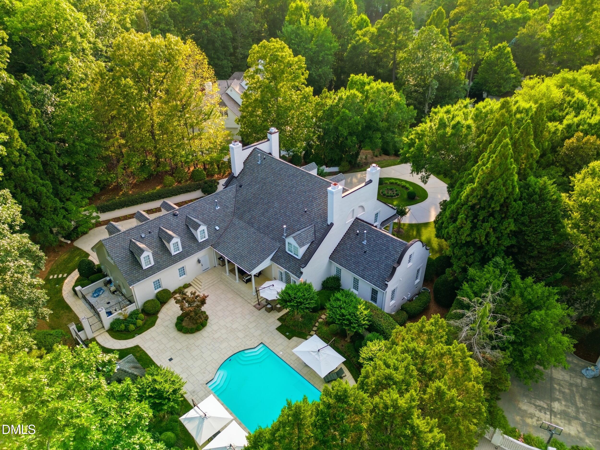 105 Bronzewood Court