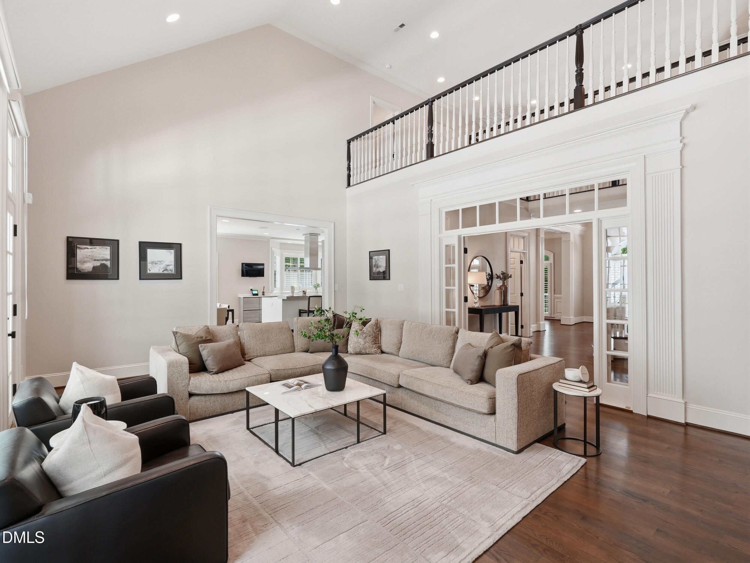 105 Bronzewood Court