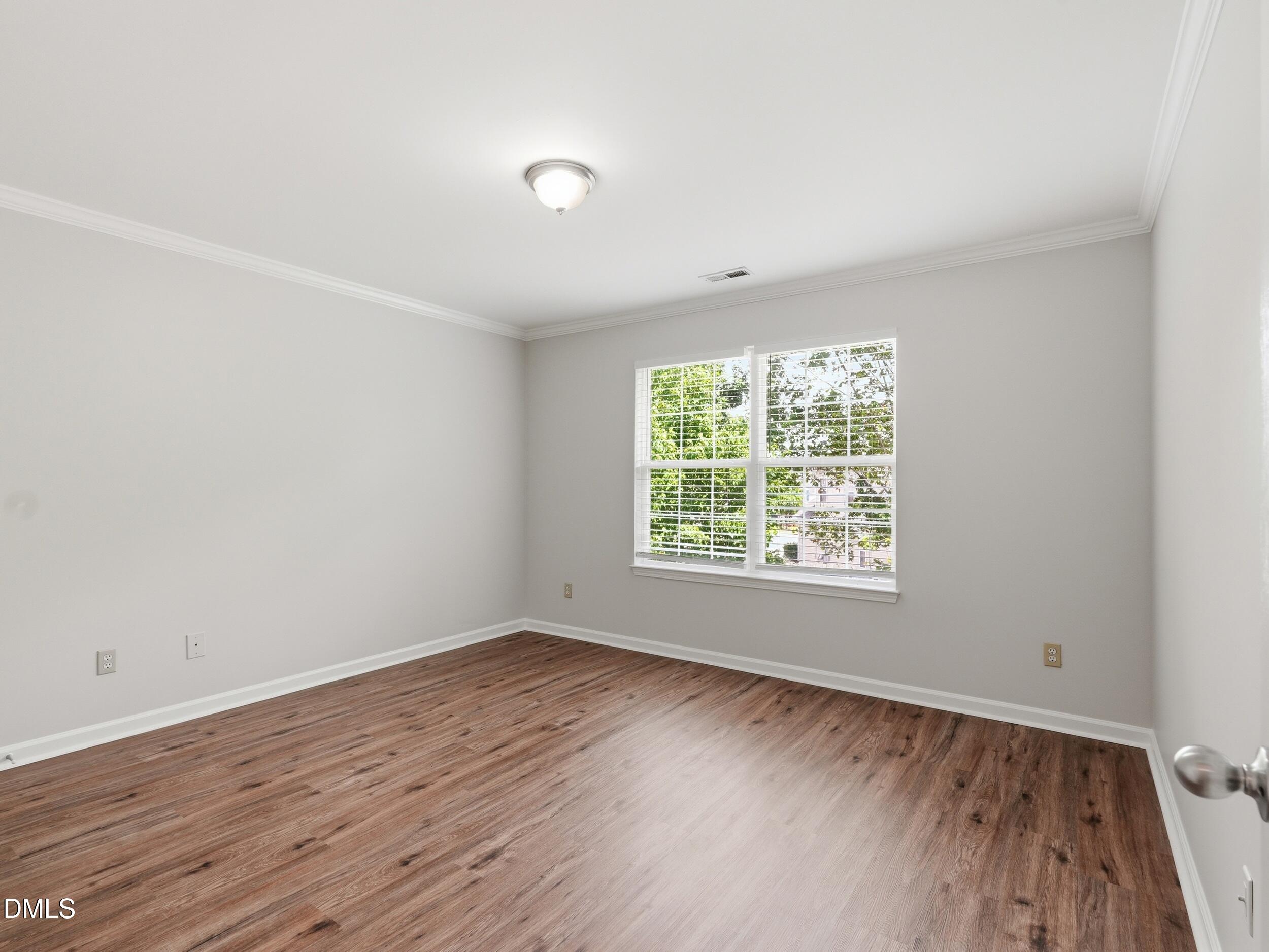 1 Dawson Court
