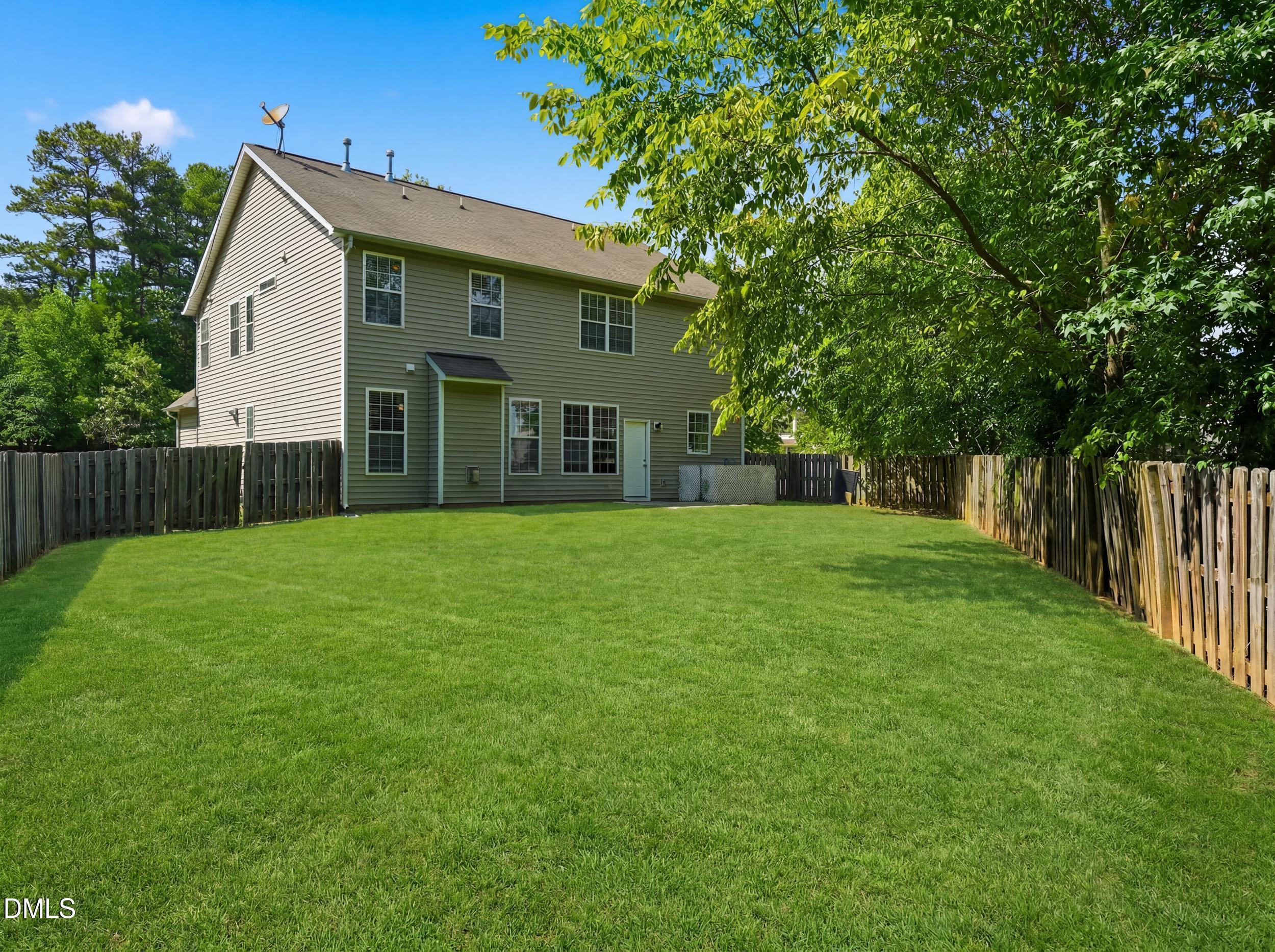 1 Dawson Court