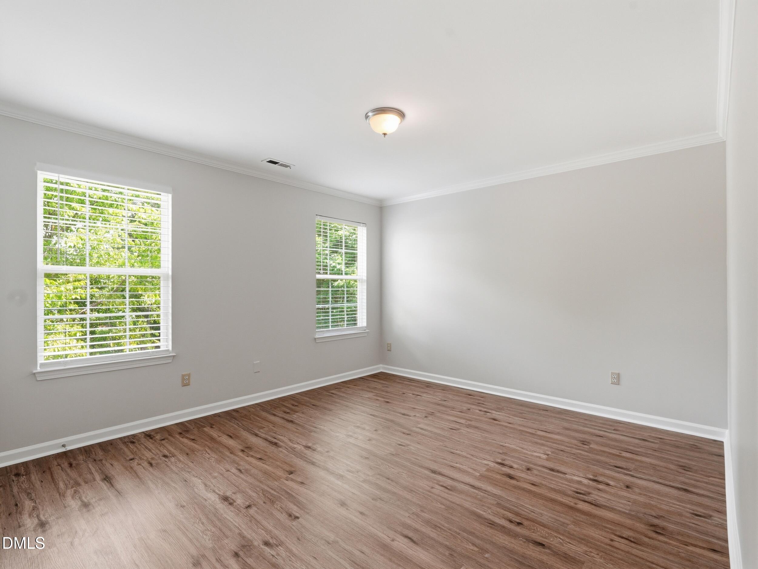 1 Dawson Court