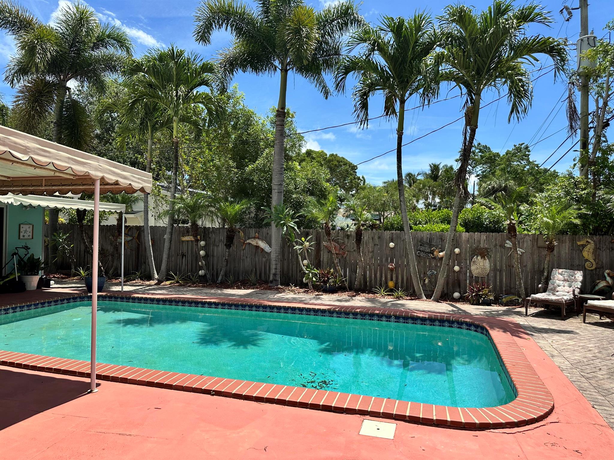842 NW 6th Terrace