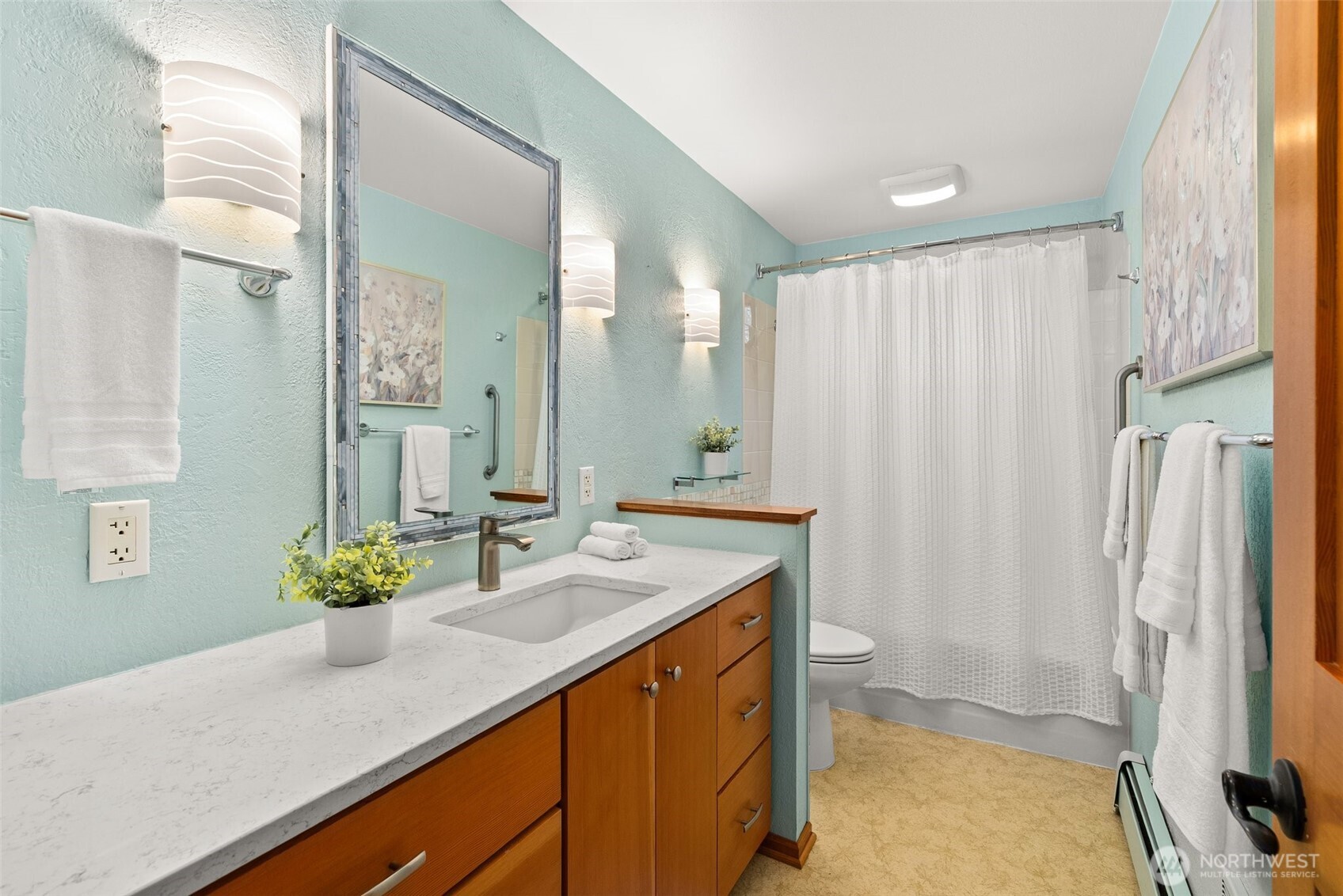 6949 Kellogg Drive NE