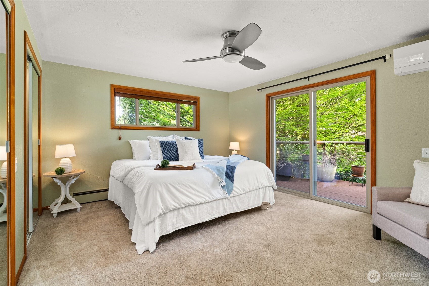 6949 Kellogg Drive NE