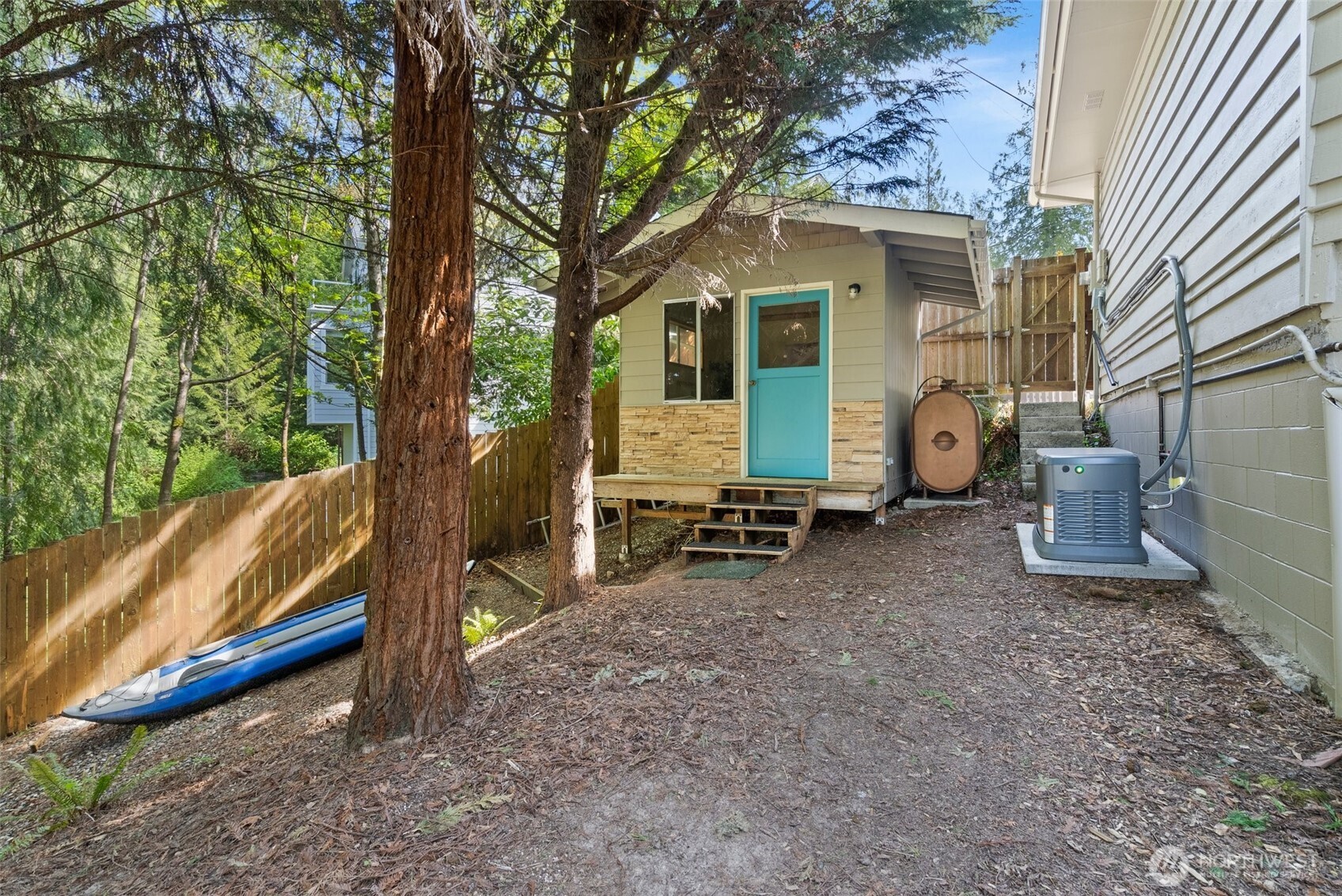 6949 Kellogg Drive NE