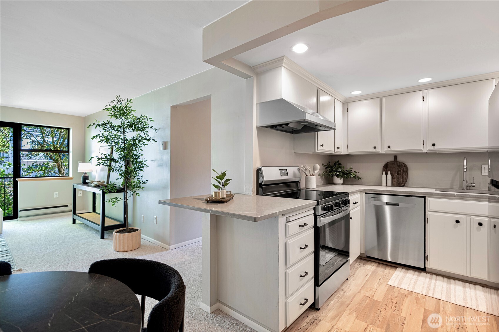 912 3rd Avenue W Unit: 303