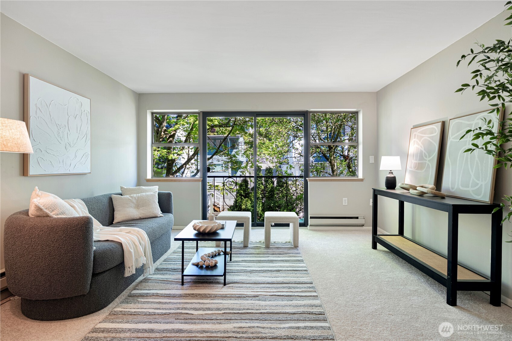 912 3rd Avenue W Unit: 303