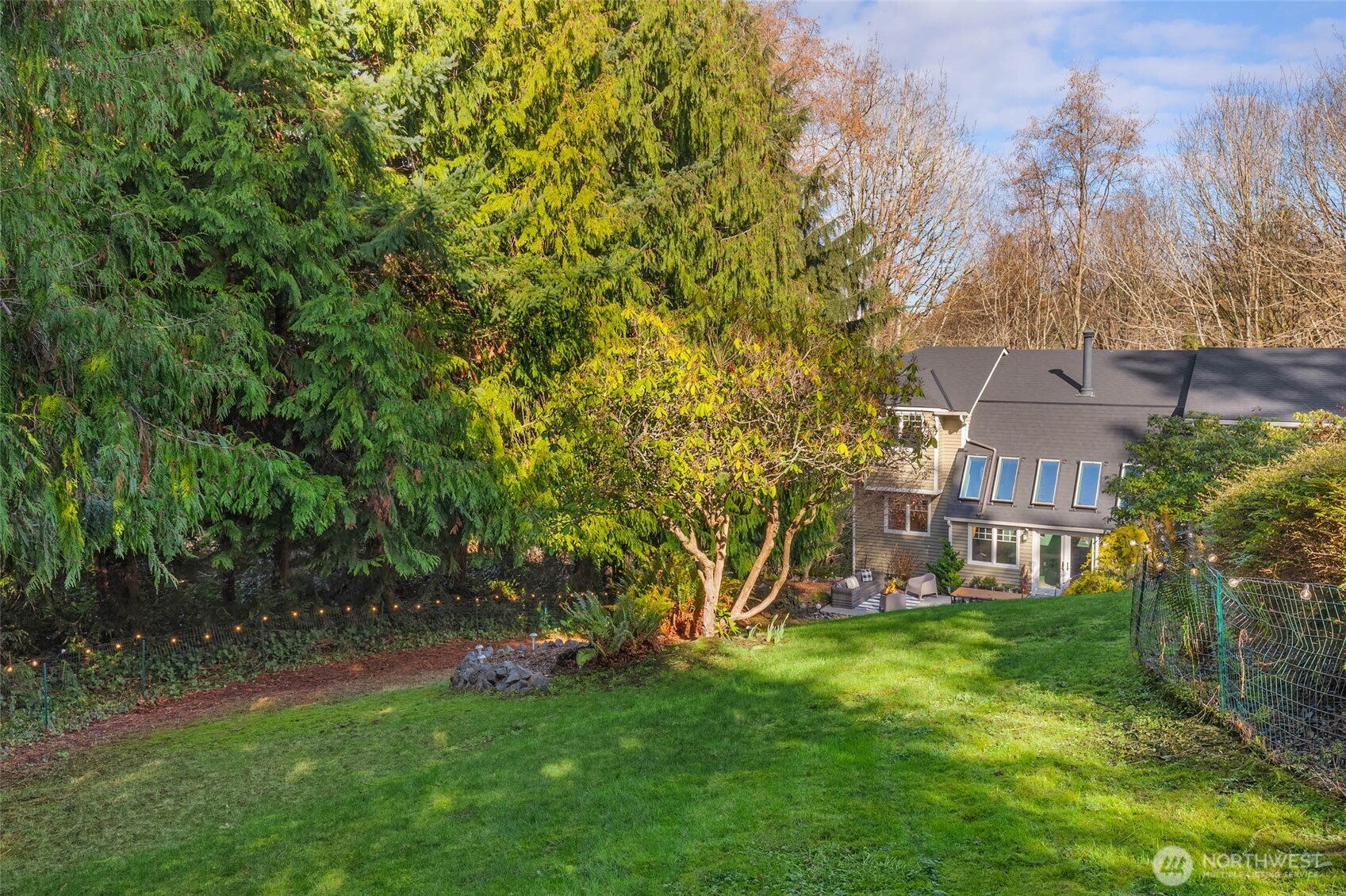 11925 Maplewood Avenue