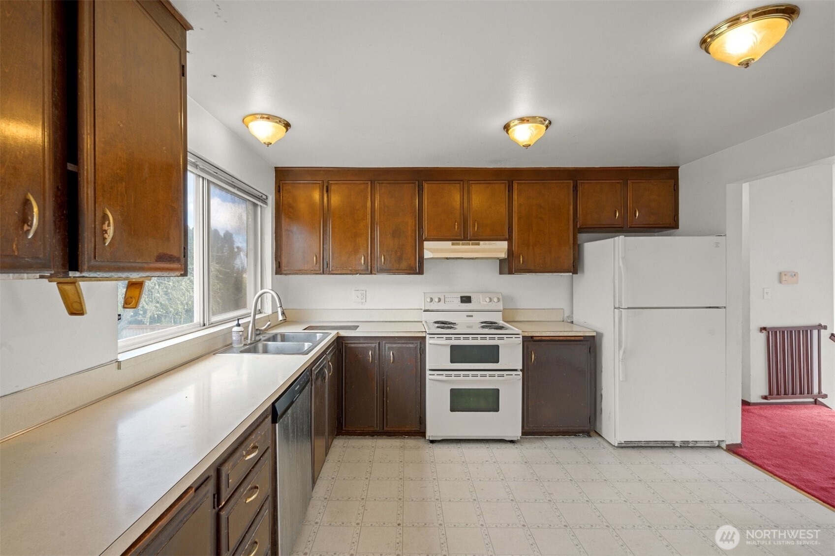 3703 SW 191st Place SW