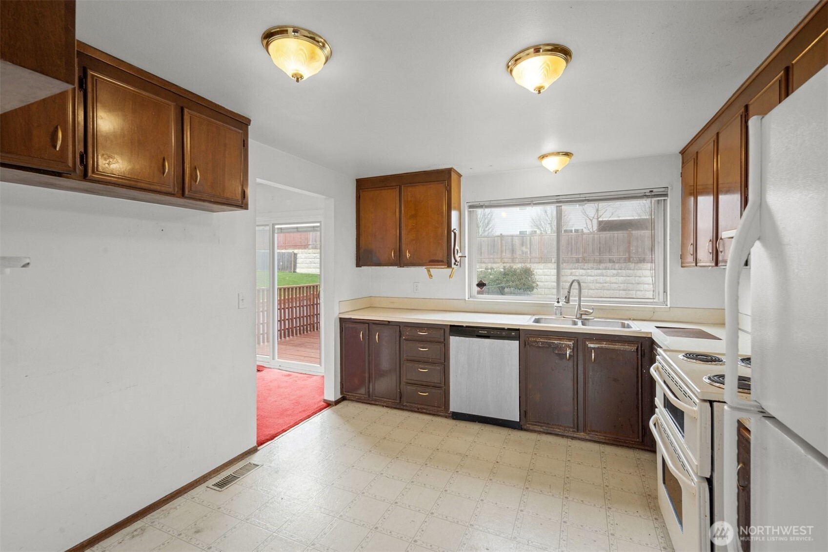 3703 SW 191st Place SW