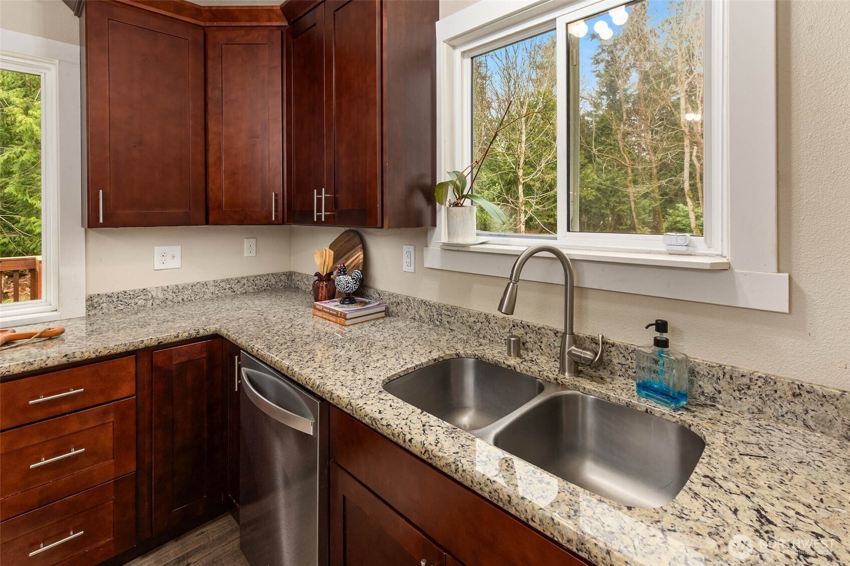 3017 SE Camano Drive