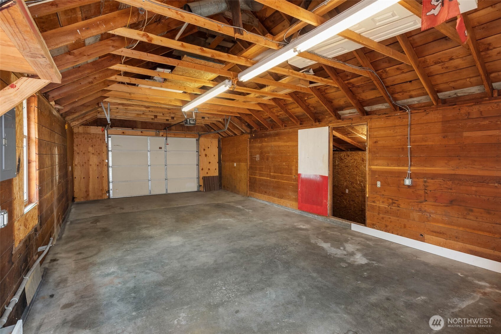 403 E 3rd Street