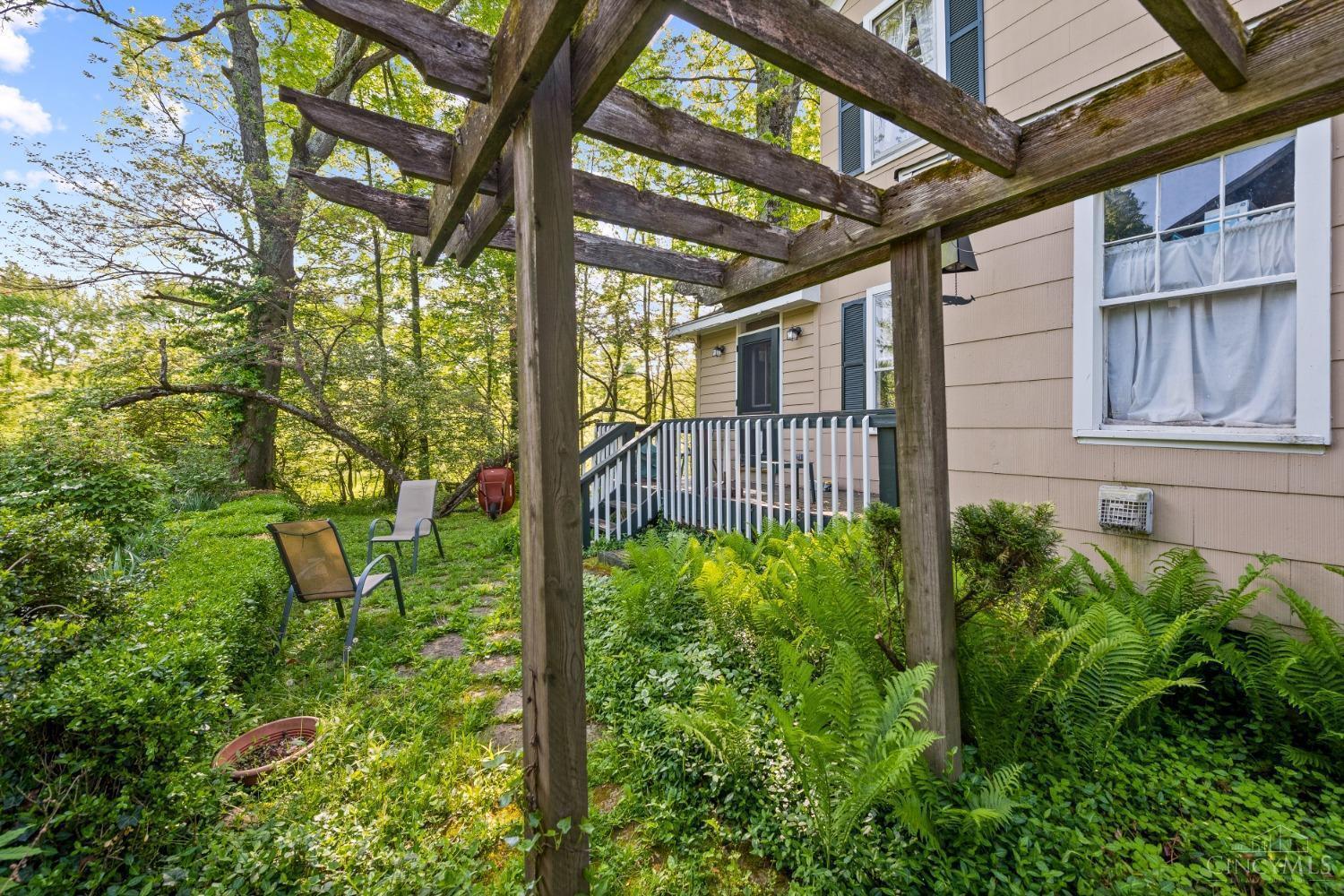 1630 Woodville Pike