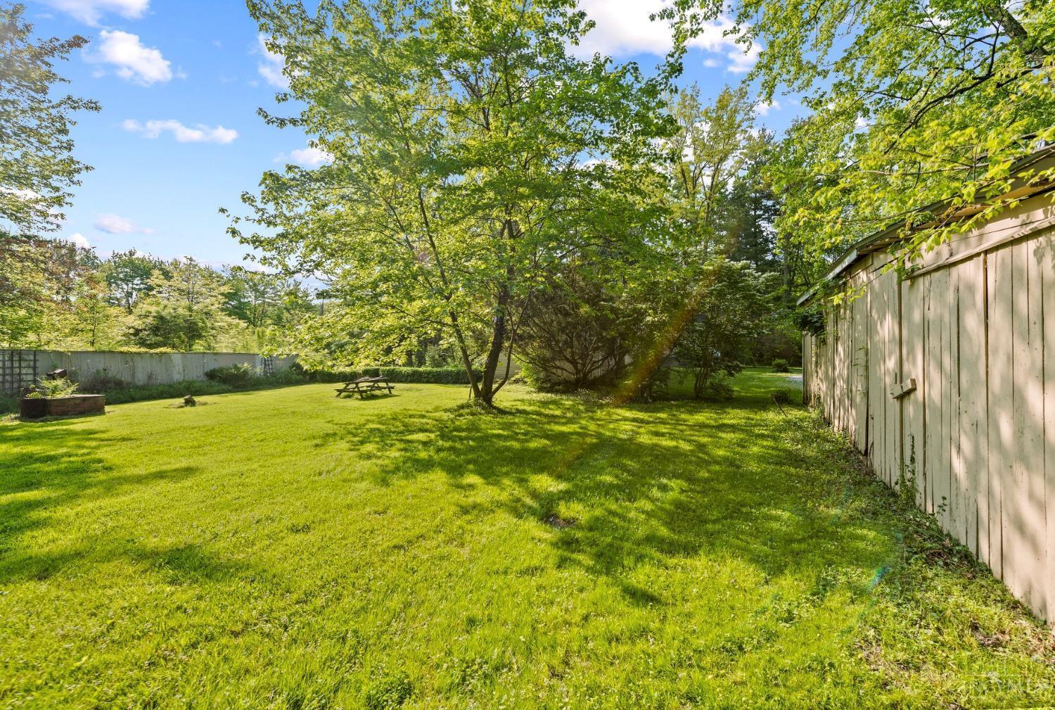 1630 Woodville Pike