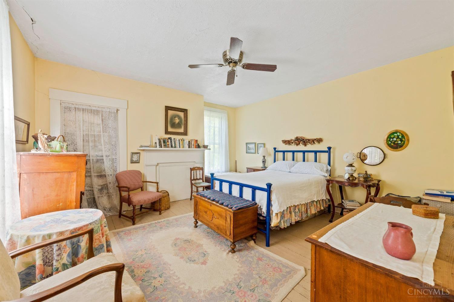 1630 Woodville Pike