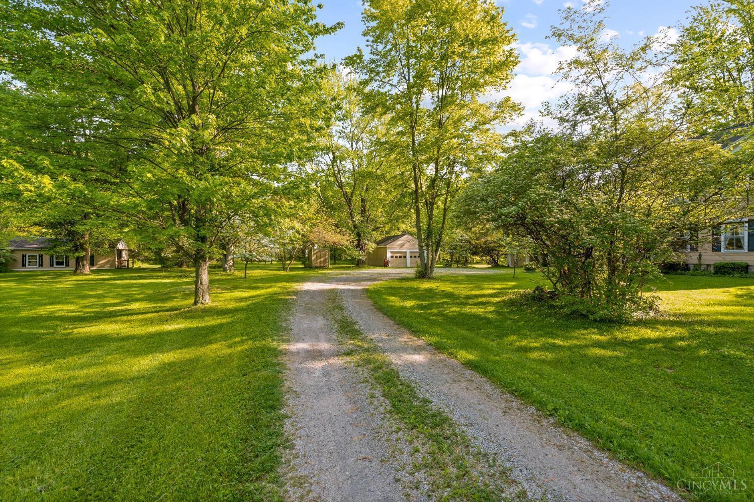 1630 Woodville Pike