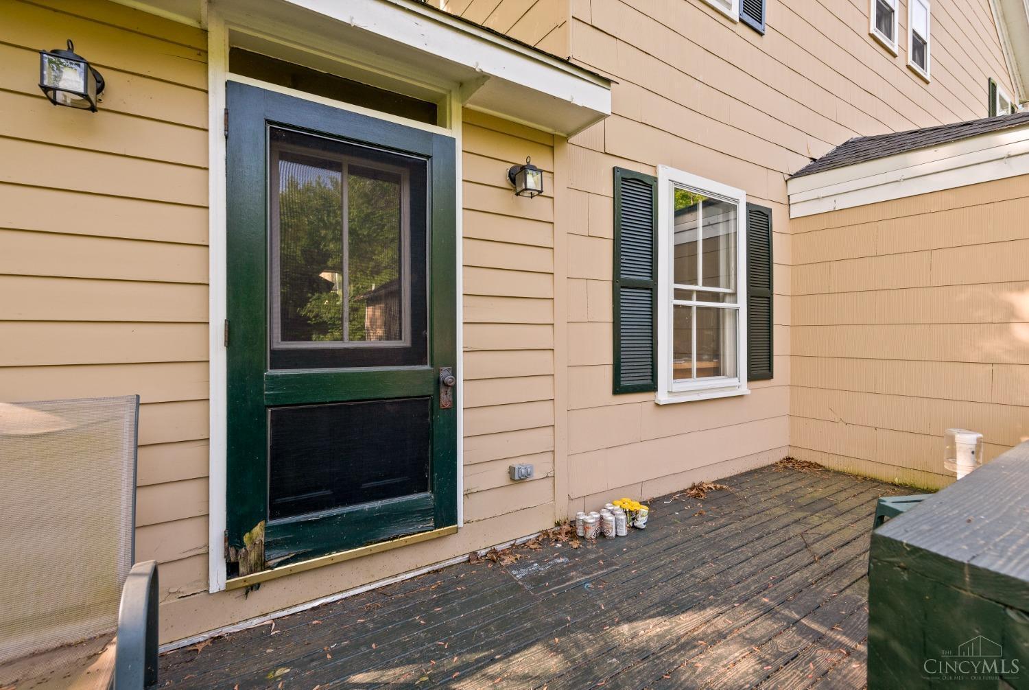 1630 Woodville Pike