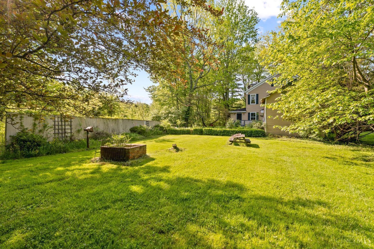 1630 Woodville Pike