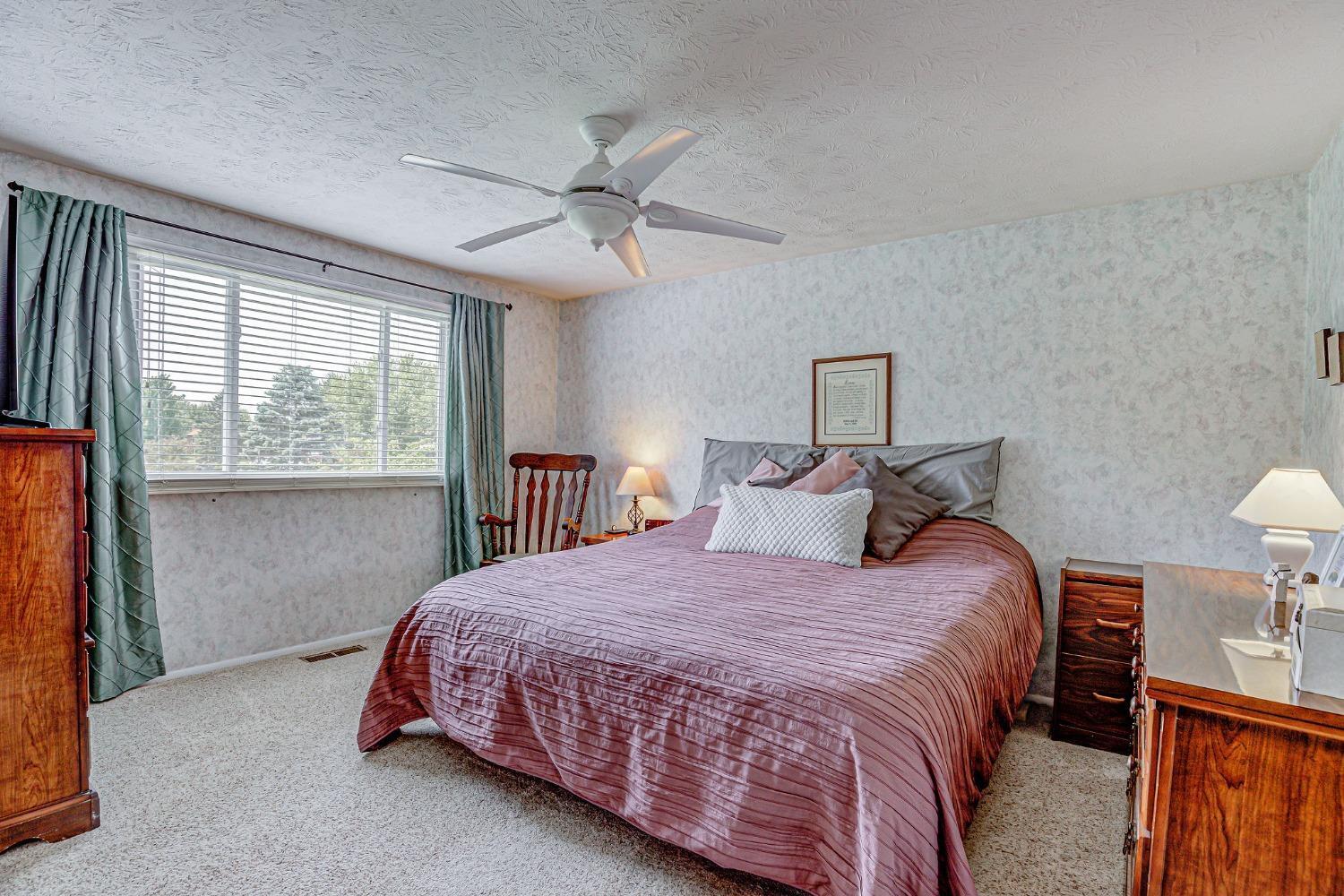 6798 Fallen Oaks Drive