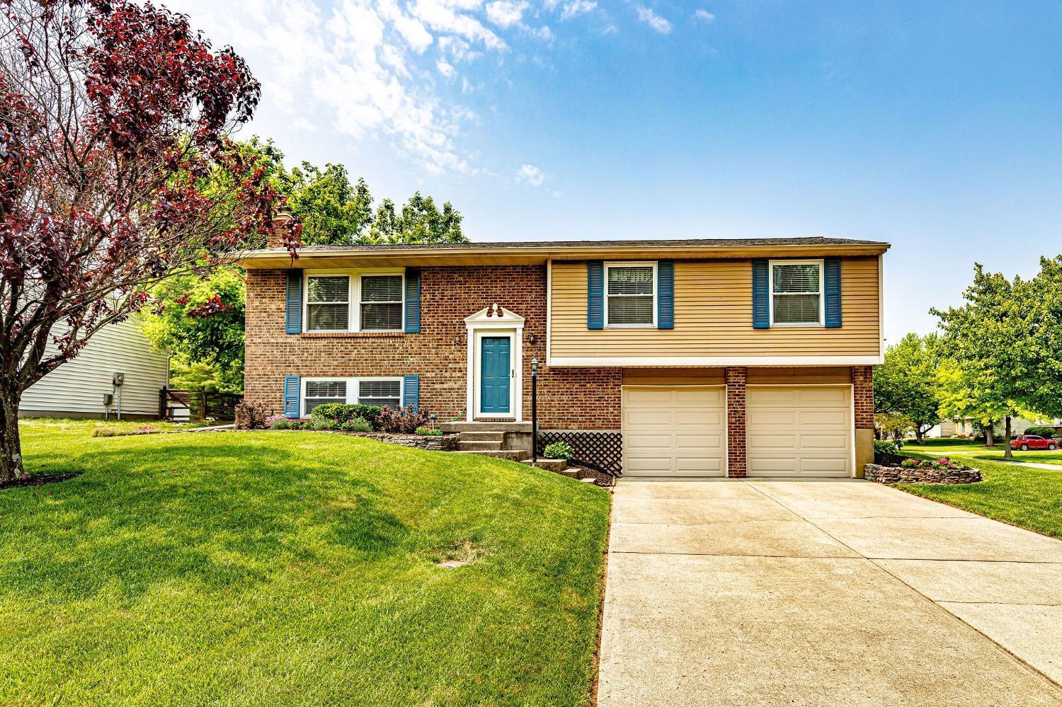 6798 Fallen Oaks Drive