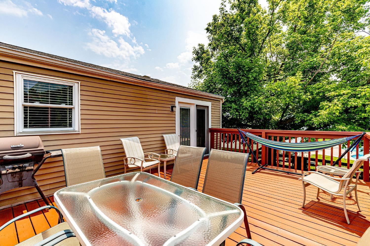 6798 Fallen Oaks Drive