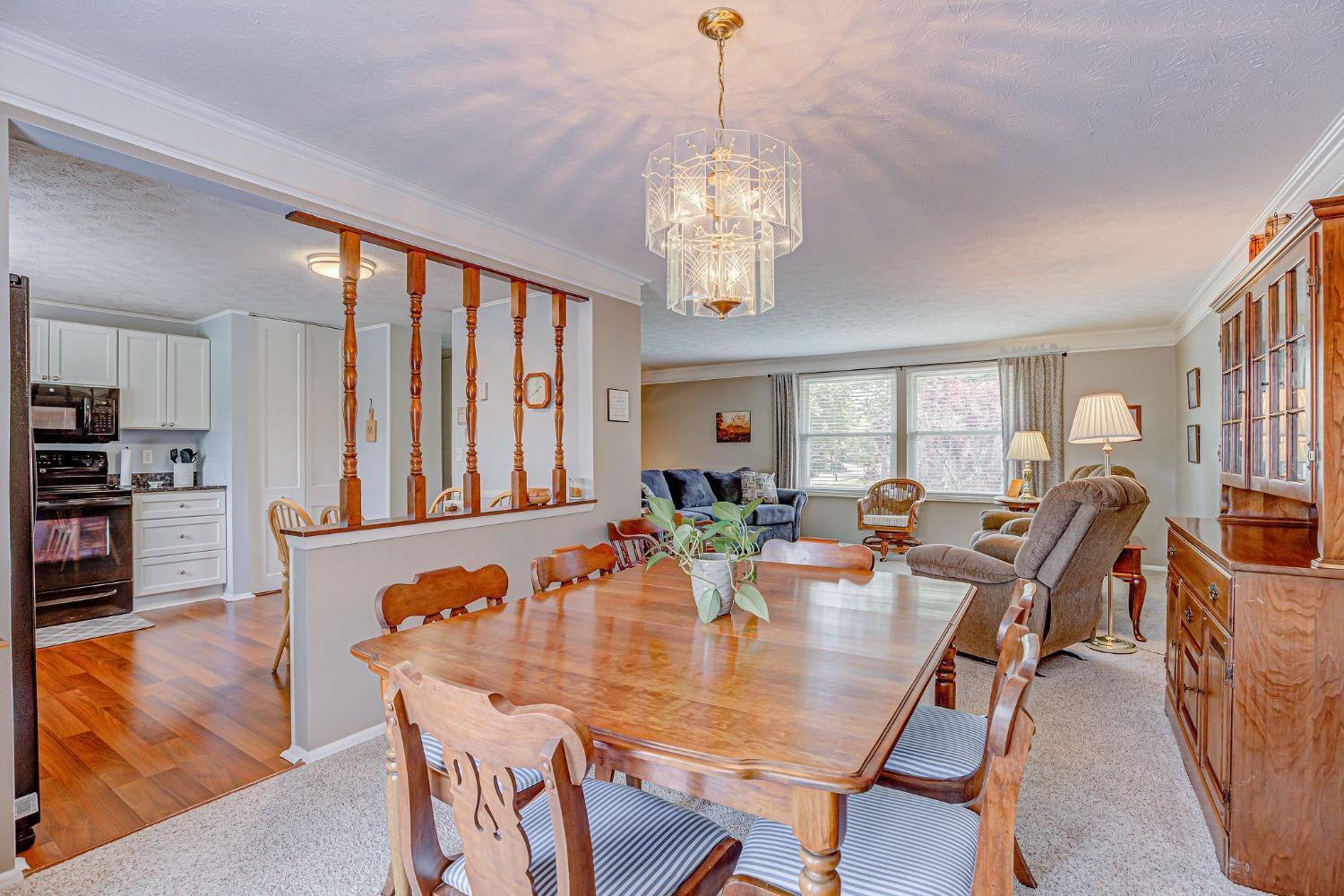6798 Fallen Oaks Drive