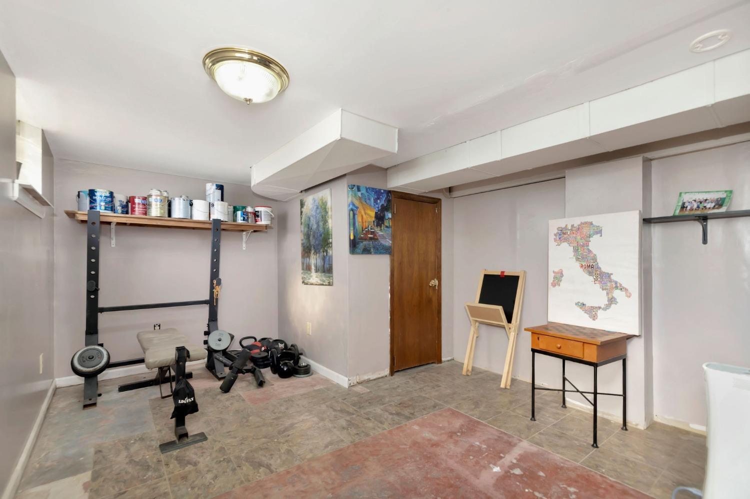 556 Grandin Avenue