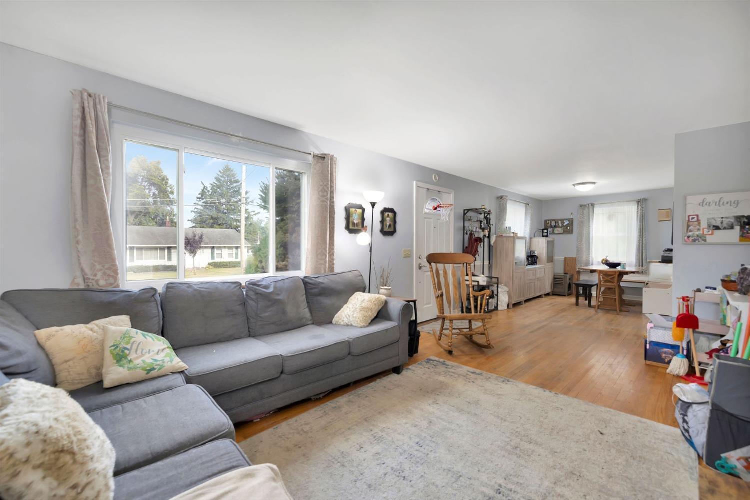 556 Grandin Avenue