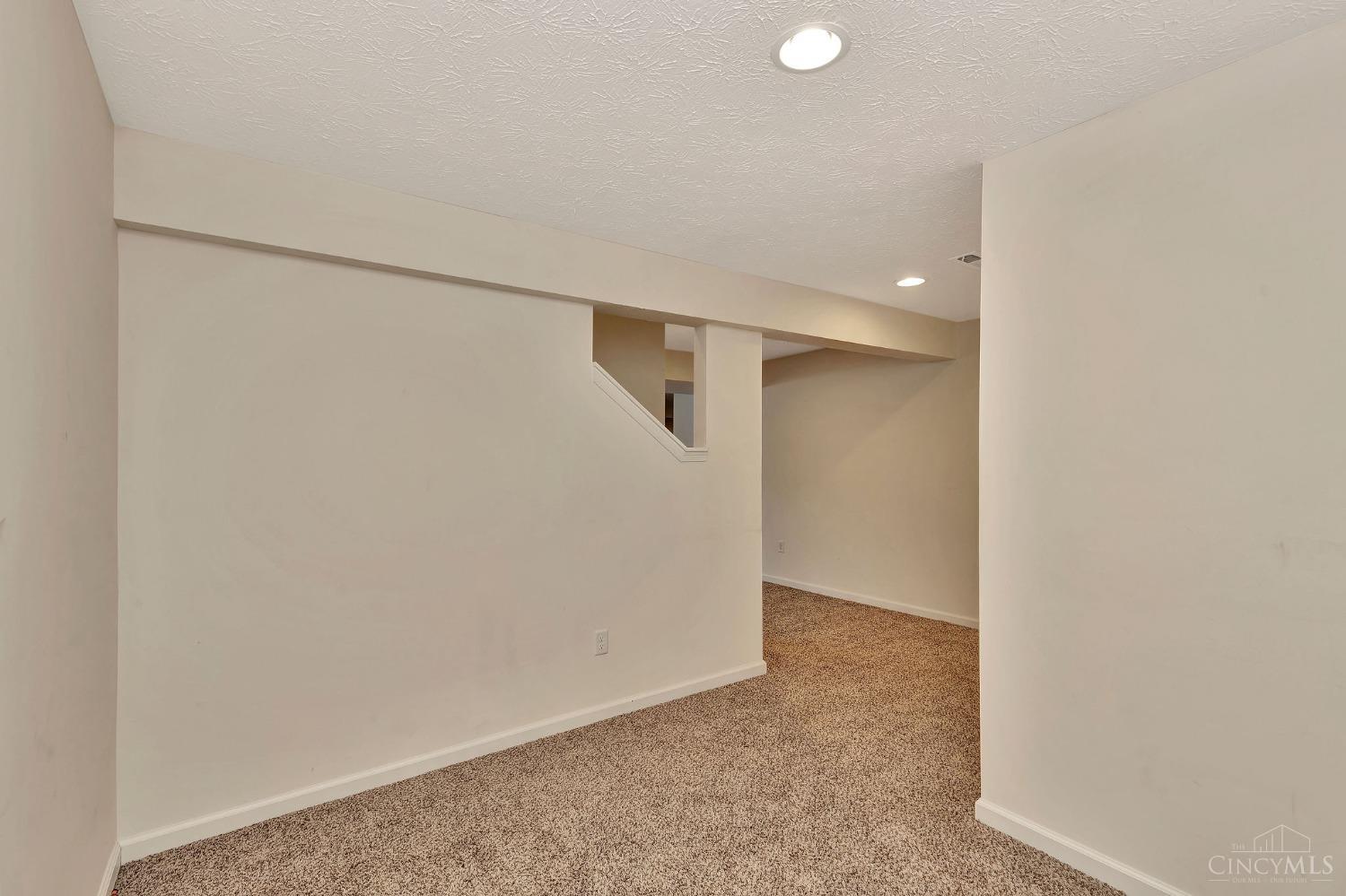 4067 Fairfield Falls Court