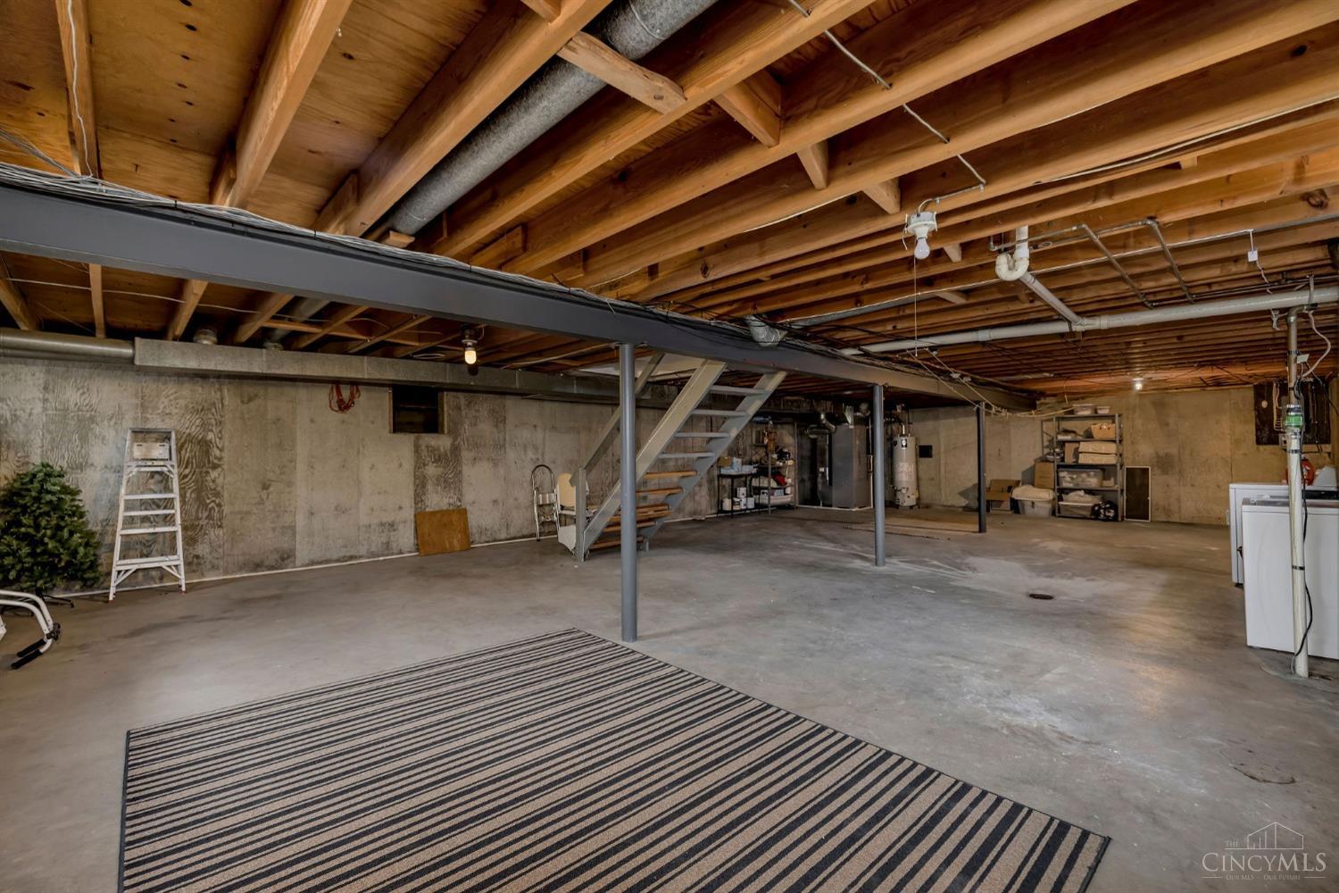 4942 Wabash Drive
