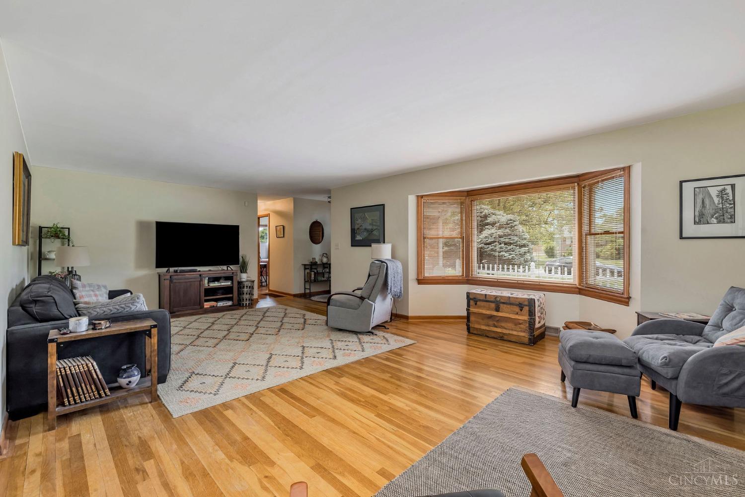 4942 Wabash Drive