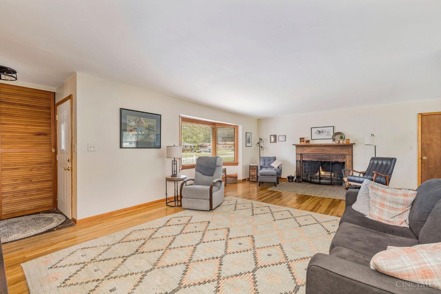 4942 Wabash Drive