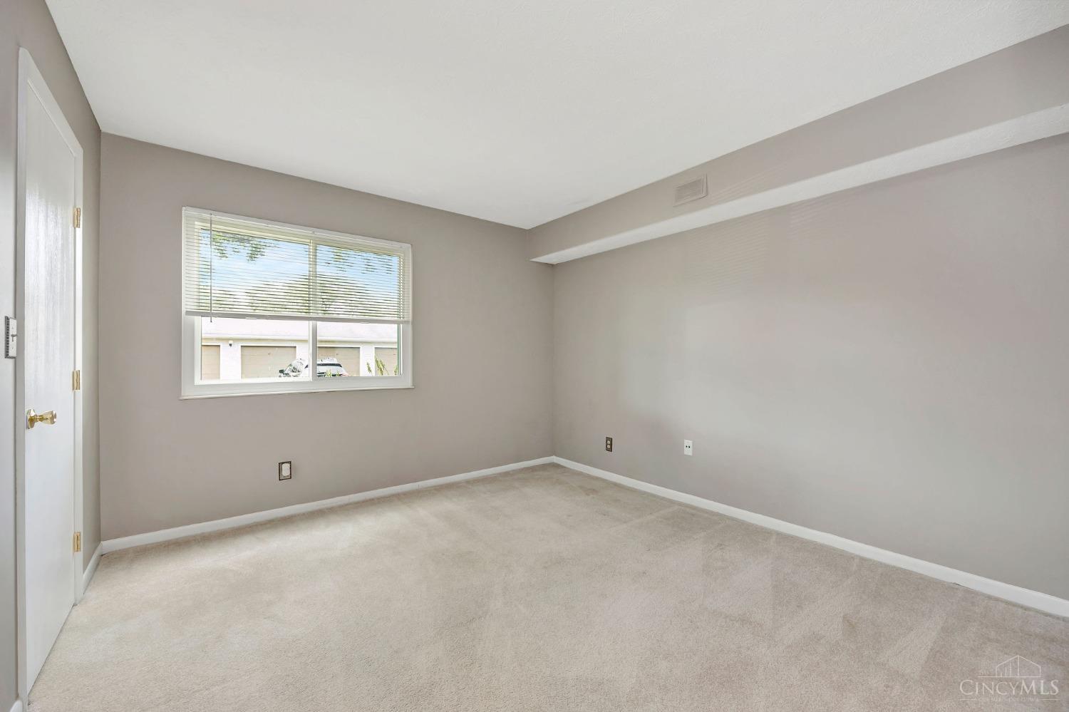1511 Lake Point Way 3