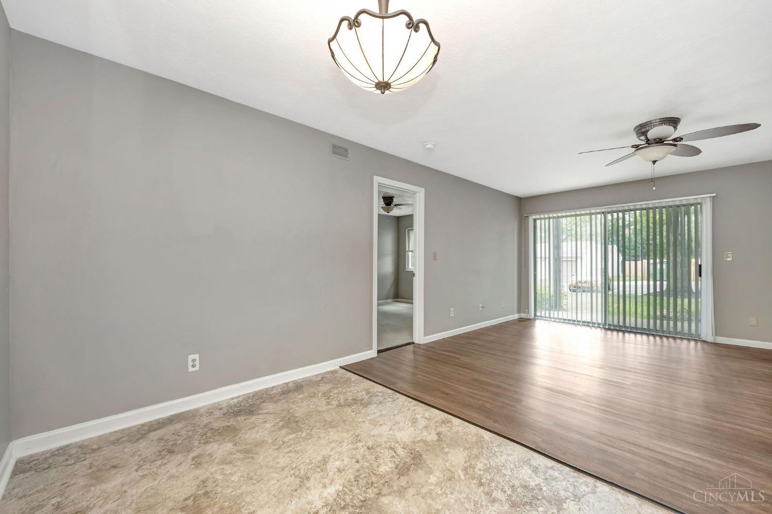 1511 Lake Point Way 3