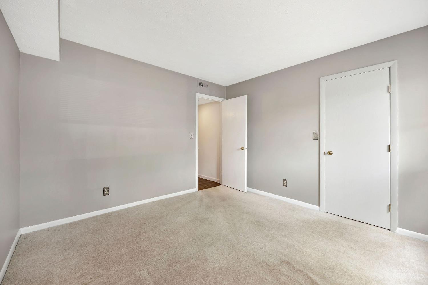 1511 Lake Point Way 3