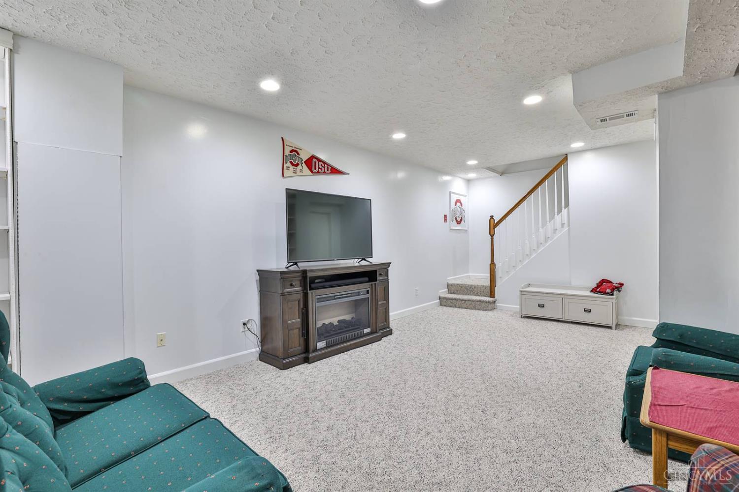 6598 Silver Skate Drive