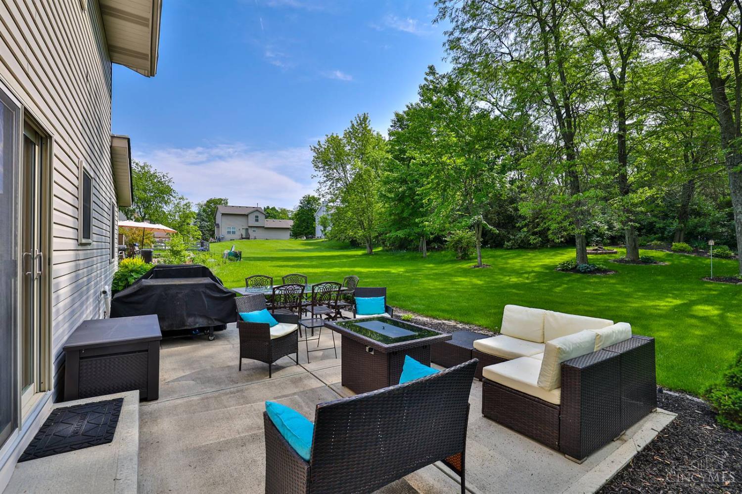 6598 Silver Skate Drive