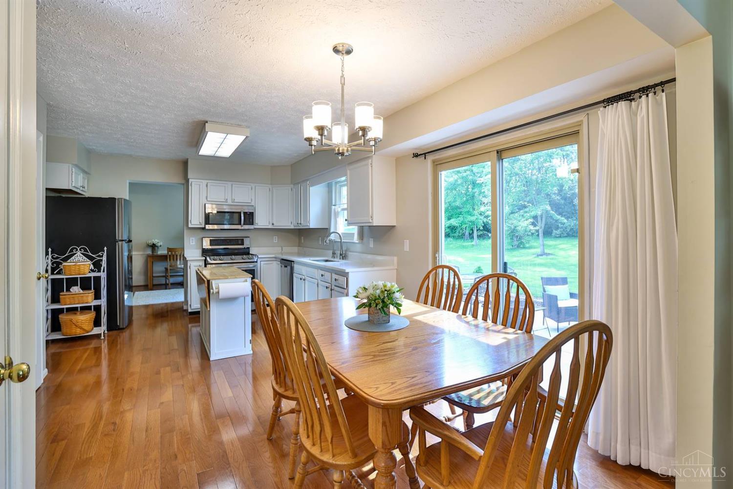 6598 Silver Skate Drive