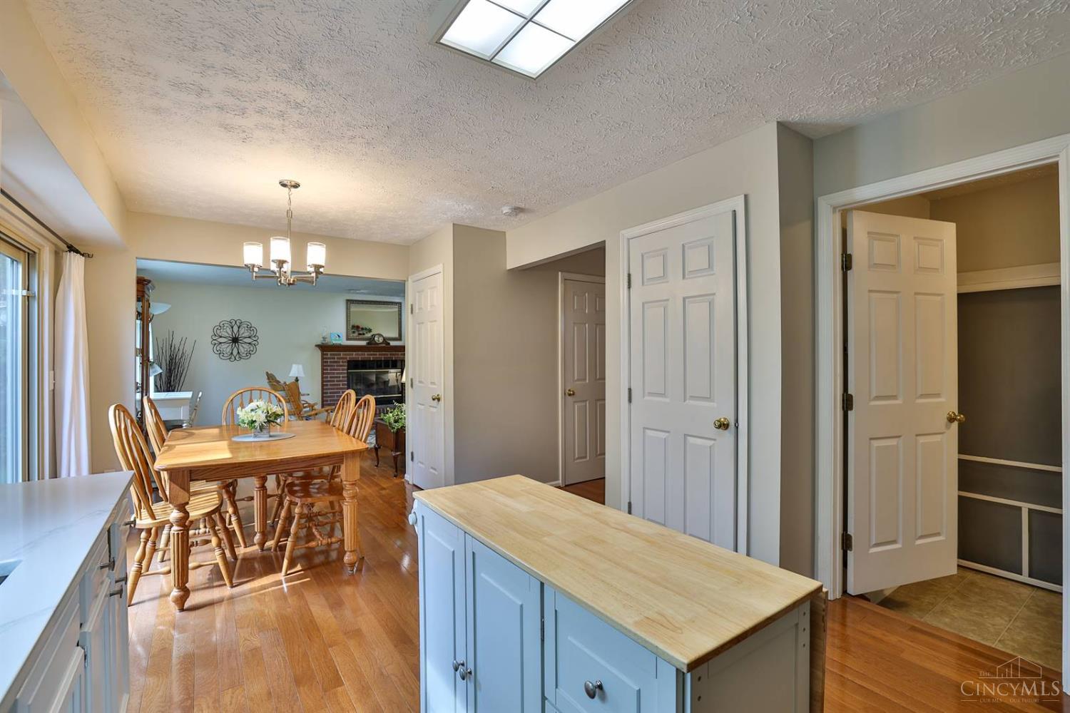 6598 Silver Skate Drive