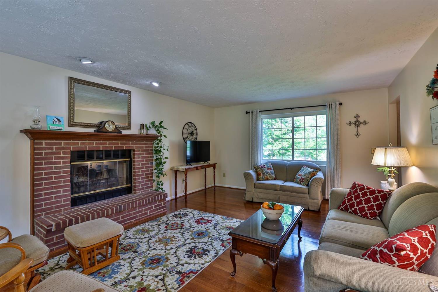 6598 Silver Skate Drive