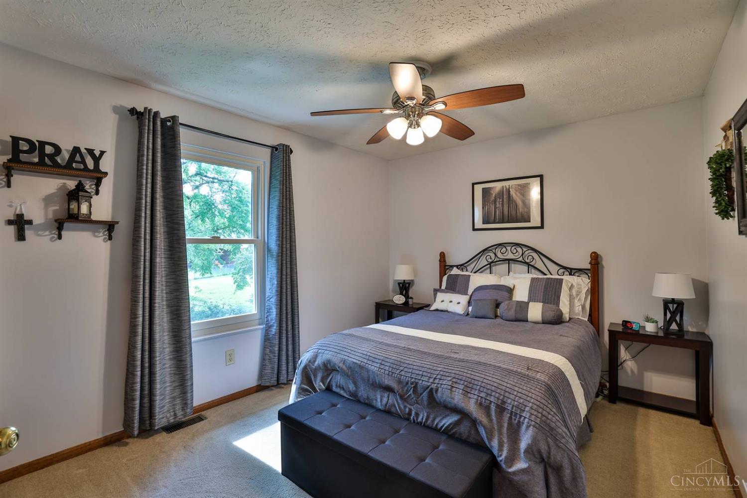 6598 Silver Skate Drive
