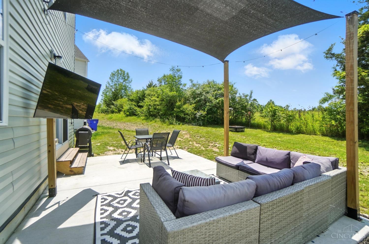 2821 Pine Leaf Court