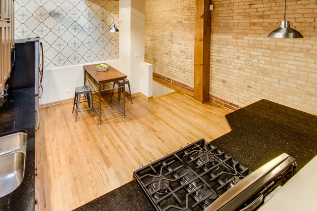 1140 W Cornelia Avenue Unit: C