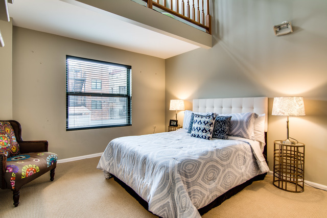 1140 W Cornelia Avenue Unit: C