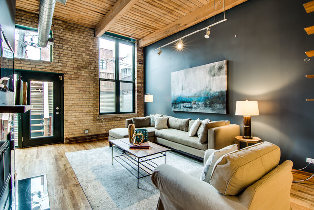 1140 W Cornelia Avenue Unit: C