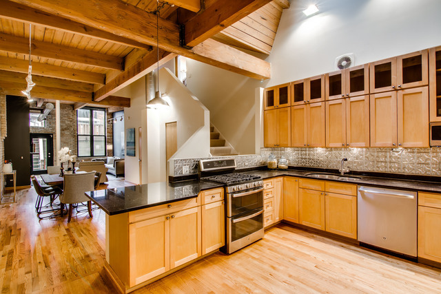 1140 W Cornelia Avenue Unit: C