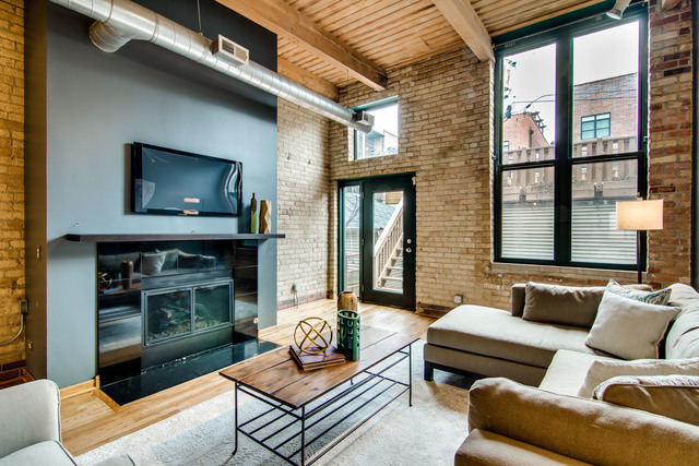 1140 W Cornelia Avenue Unit: C